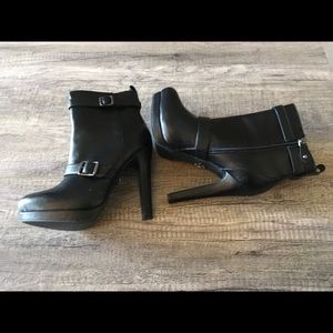 SimplyVera Vera Wang VELMA Boots ~ Black ~ 7.5